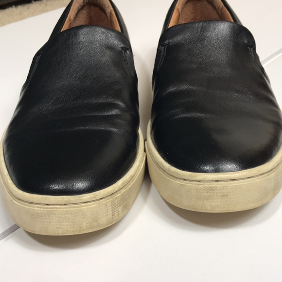 🍄 Frye Ivy Black Slip-On Sneakers - Picture 5 of 14